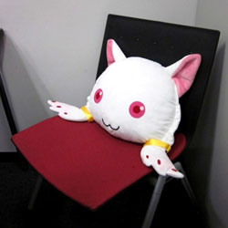 File:QB cushion chair.jpg