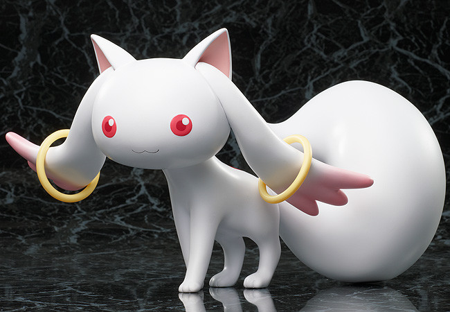 File:Kyubey with SG GS 01.jpg