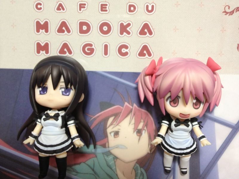 File:Homura and madoka maids.jpg