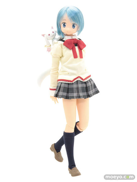 File:Azone Doll Sayaka Preview.jpg