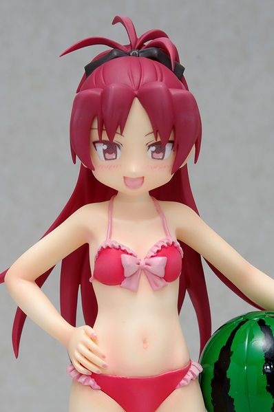 File:Kyouko beach queen figure 03.jpg
