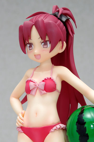 File:Kyouko beach queen figure 05.jpg